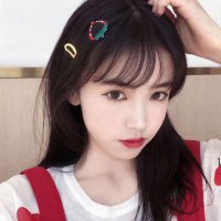91CM-UN022亲妹妹是AV女优万万没想到某一天却要亲手给妹妹拍片相关图片